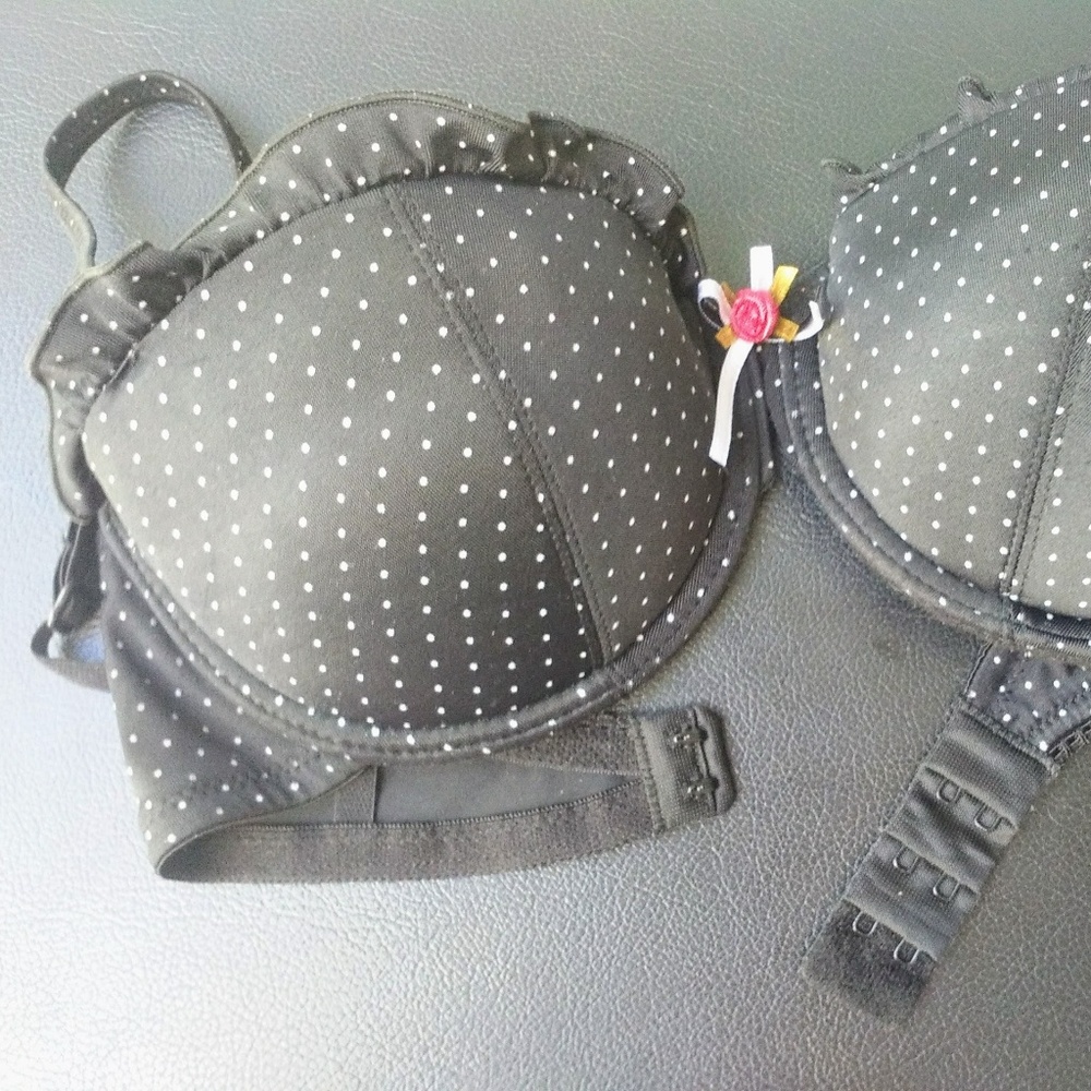 Vintage Push Up Bra 32B